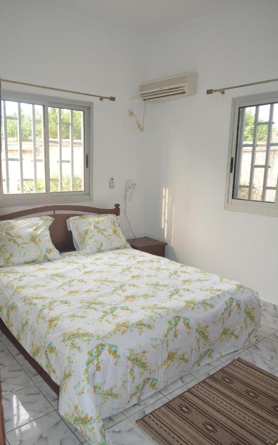 Villa Les 3 Oisillons Kribi Exteriör bild